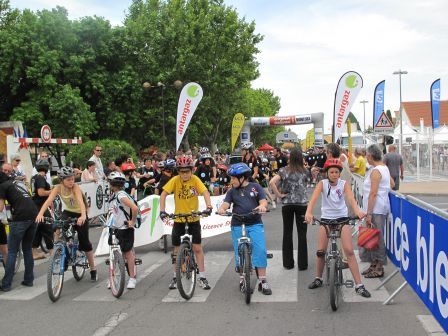pré départ des enfants critérium 2010, juin 2010 pré départ des enfants critérium 2010